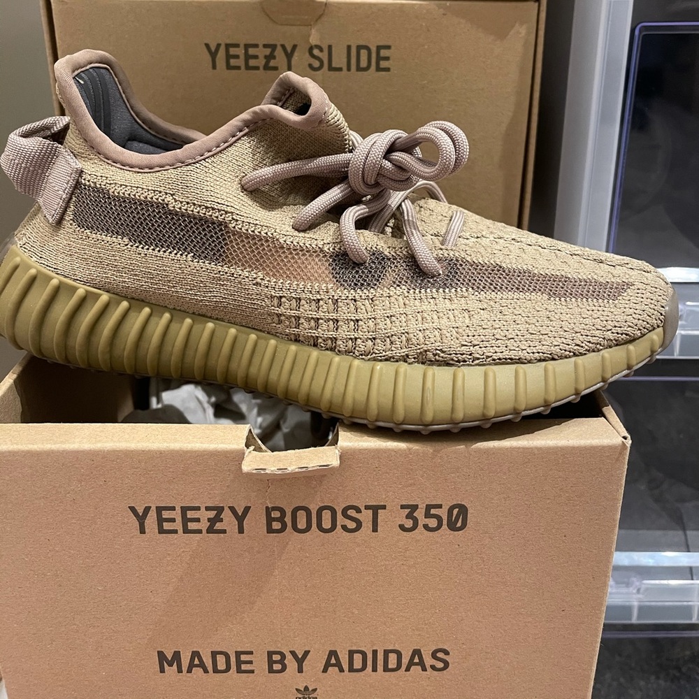 Yeezy boost 350 v2 Earth